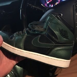 Jordan 1 Retro Grove Green